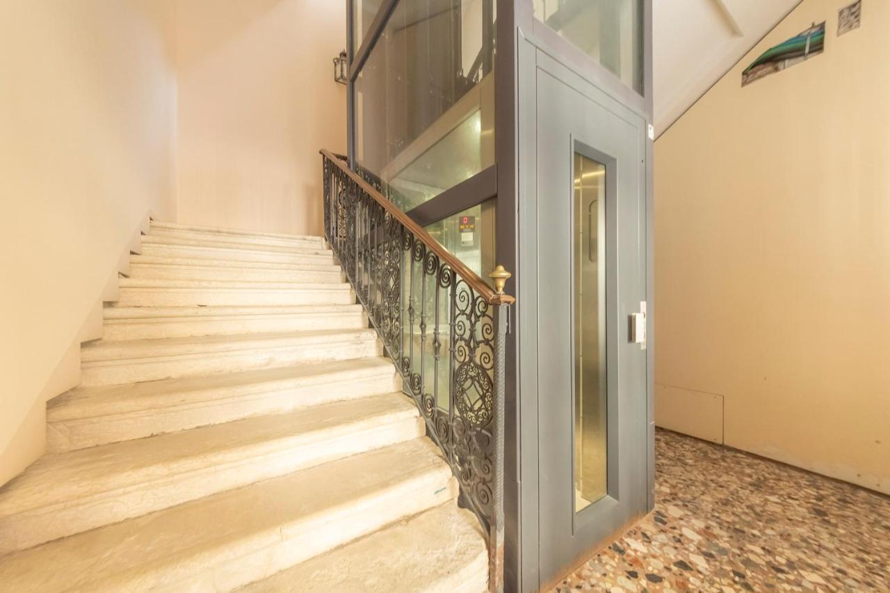 Canal Grande Suite Veneţia Exterior foto