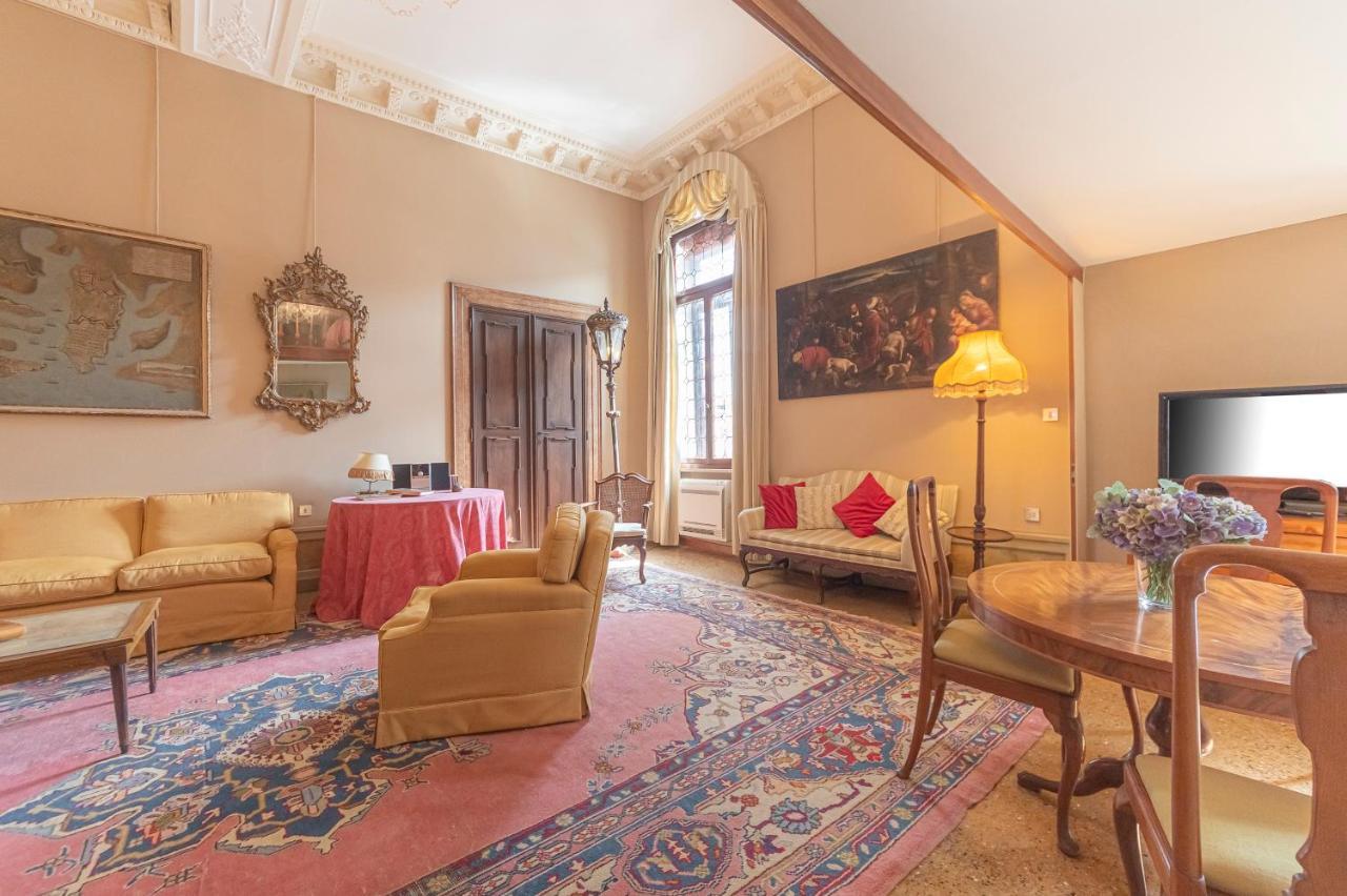 Canal Grande Suite Veneţia Exterior foto